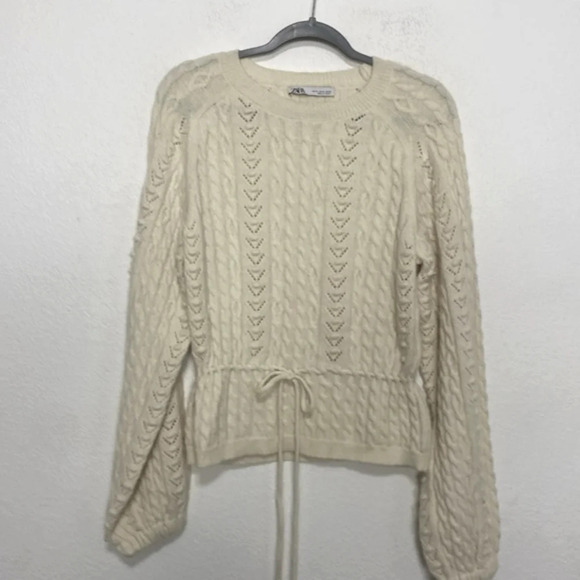 Zara Cream Wool Blend Coquette Peplum Preppy Pullover 3D Cable Knit Sweater Sz M - Picture 1 of 13